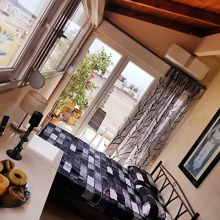 Beautiful On The 7th Floor Apartment *